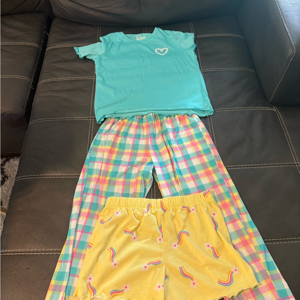 Cat & Jack Blue and Yellow Pajama Set